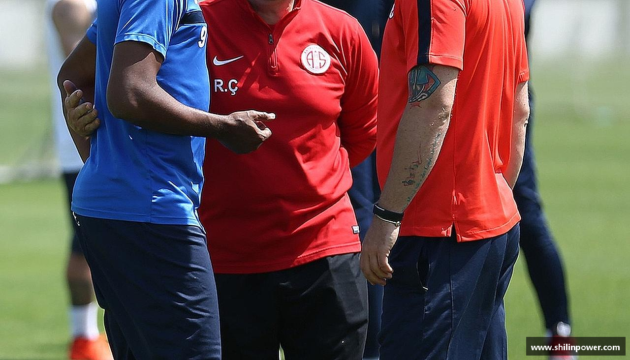 追求卓越，赢得尊重！